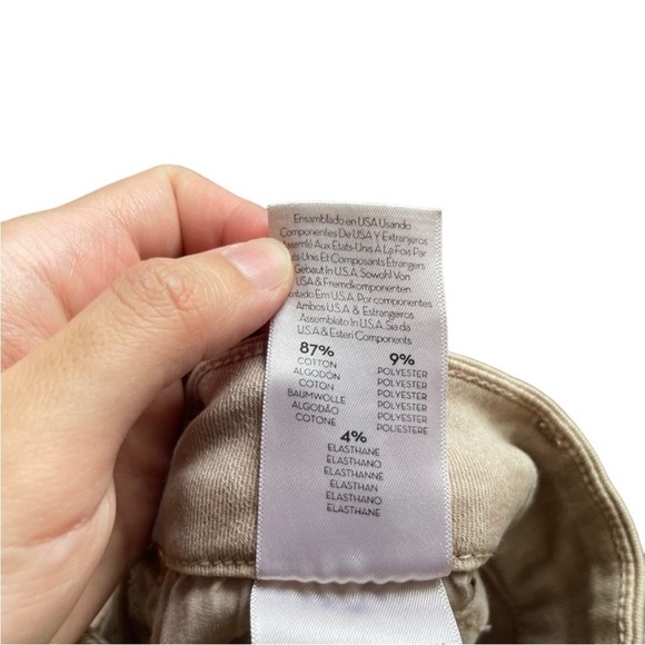 MOTHER High Waisted Looker Ankle Fray Wash Khaki Pants
Size 23 (measures to 24) - Picture 10 of 15